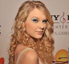 Taylor Swift : taylor_swift_1217459848.jpg