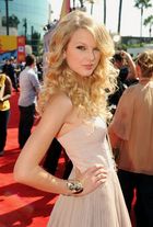 Taylor Swift : taylor_swift_1220955940.jpg