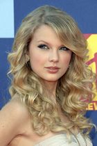 Taylor Swift : taylor_swift_1220955954.jpg