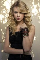 Taylor Swift : taylor_swift_1226432366.jpg