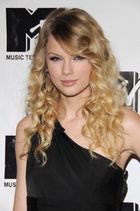 Taylor Swift : taylor_swift_1227199469.jpg
