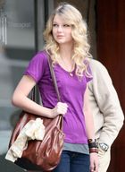 Taylor Swift : taylor_swift_1232793877.jpg
