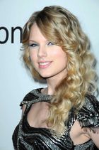 Taylor Swift : taylor_swift_1236013046.jpg
