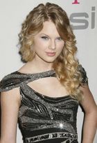 Taylor Swift : taylor_swift_1236013141.jpg