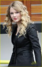 Taylor Swift : taylor_swift_1237714446.jpg