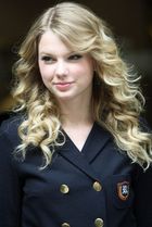 Taylor Swift : taylor_swift_1237714487.jpg