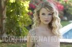 Taylor Swift : taylor_swift_1239230142.jpg