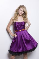 Taylor Swift : taylor_swift_1245825043.jpg