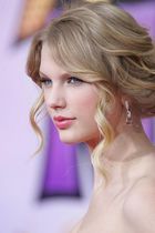 Taylor Swift : taylor_swift_1246472366.jpg
