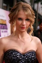 Taylor Swift : taylor_swift_1246553076.jpg