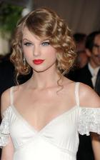 Taylor Swift : taylor_swift_1273079183.jpg