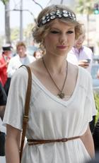Taylor Swift : taylor_swift_1274561735.jpg