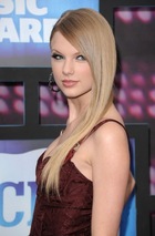 Taylor Swift : taylor_swift_1276184410.jpg