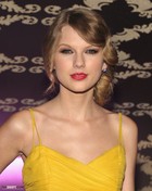 Taylor Swift : taylor_swift_1285596659.jpg