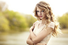 Taylor Swift : taylor_swift_1287930714.jpg