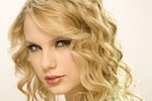 Taylor Swift : taylor_swift_1290458304.jpg