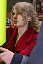 Taylor Swift : taylor_swift_1293334910.jpg