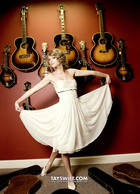 Taylor Swift : taylor_swift_1309972374.jpg