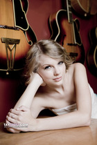 Taylor Swift : taylor_swift_1309972549.jpg