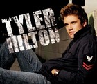 Tyler Hilton : TYLERHILTON300dpi.jpg