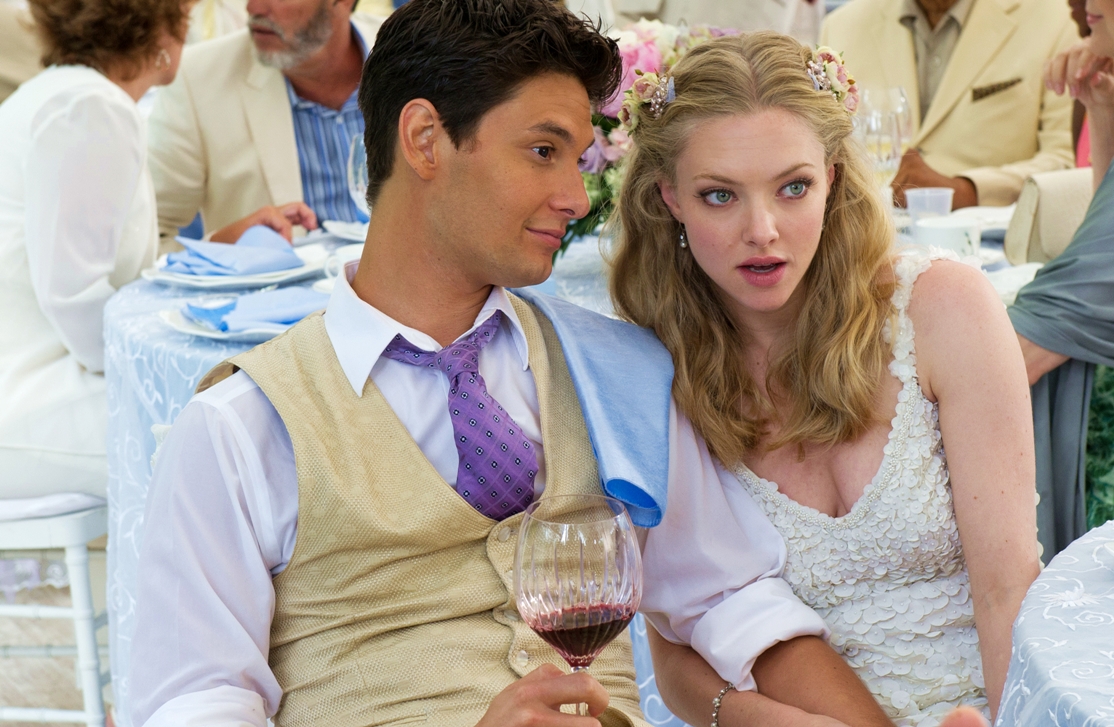 Amanda Seyfried in The Big Wedding