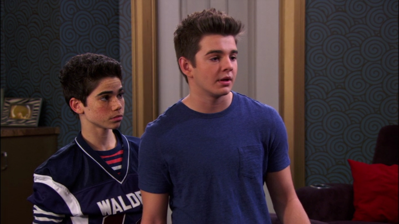 Cameron Boyce in Jessie, episode: Somebunny's in Trouble