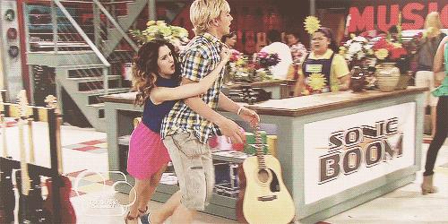 Laura Marano in Austin & Ally