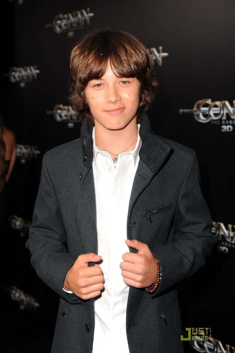 General photo of Leo Howard