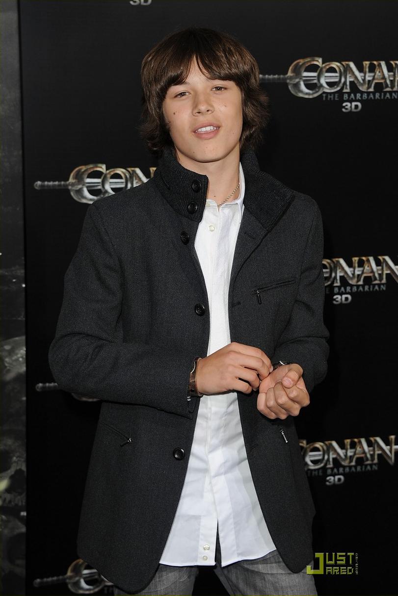 General photo of Leo Howard