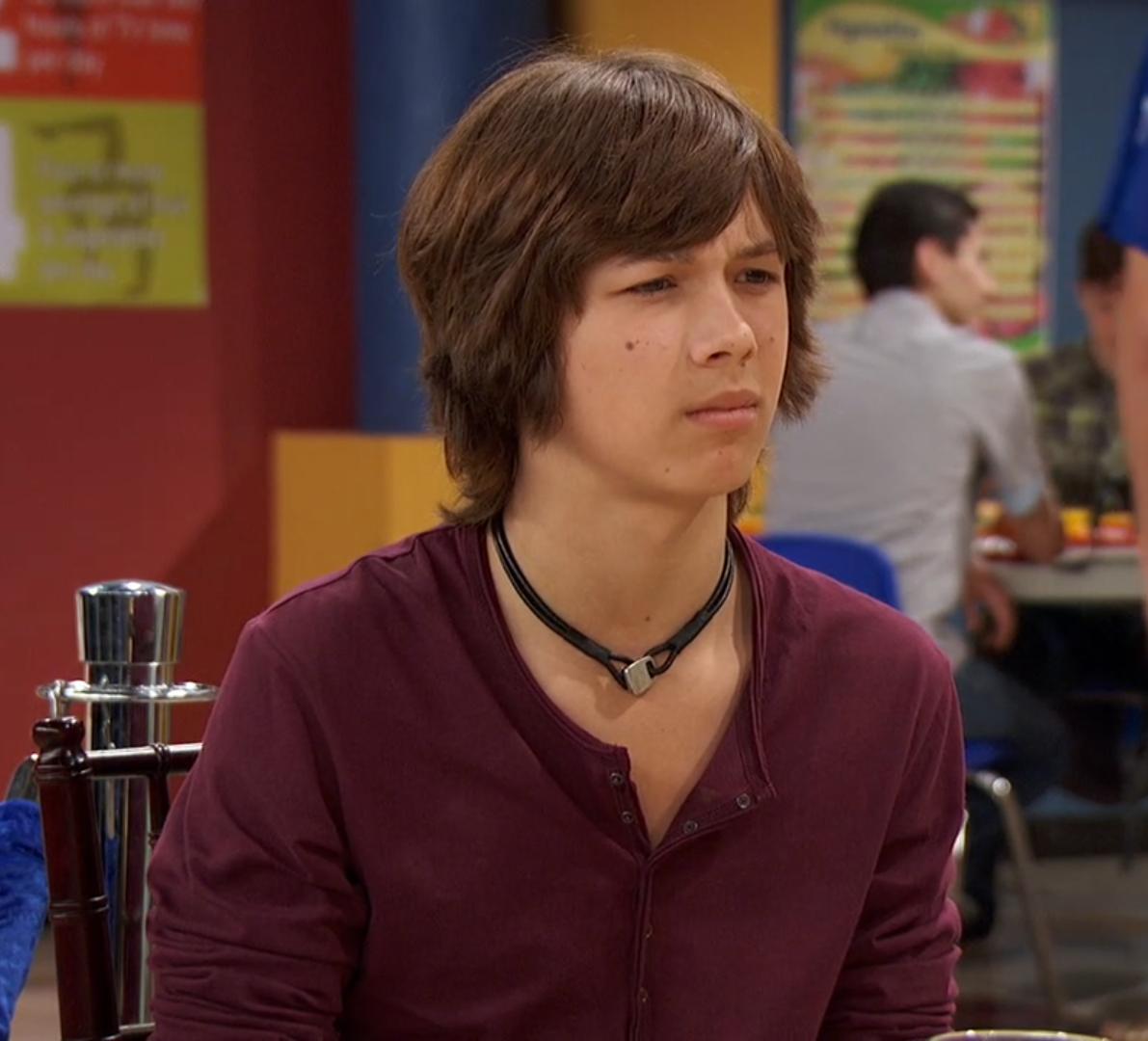 Leo Howard in Kickin' It