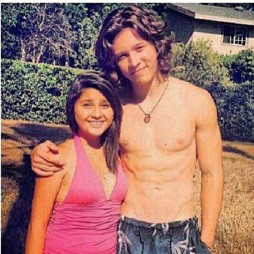 General photo of Leo Howard