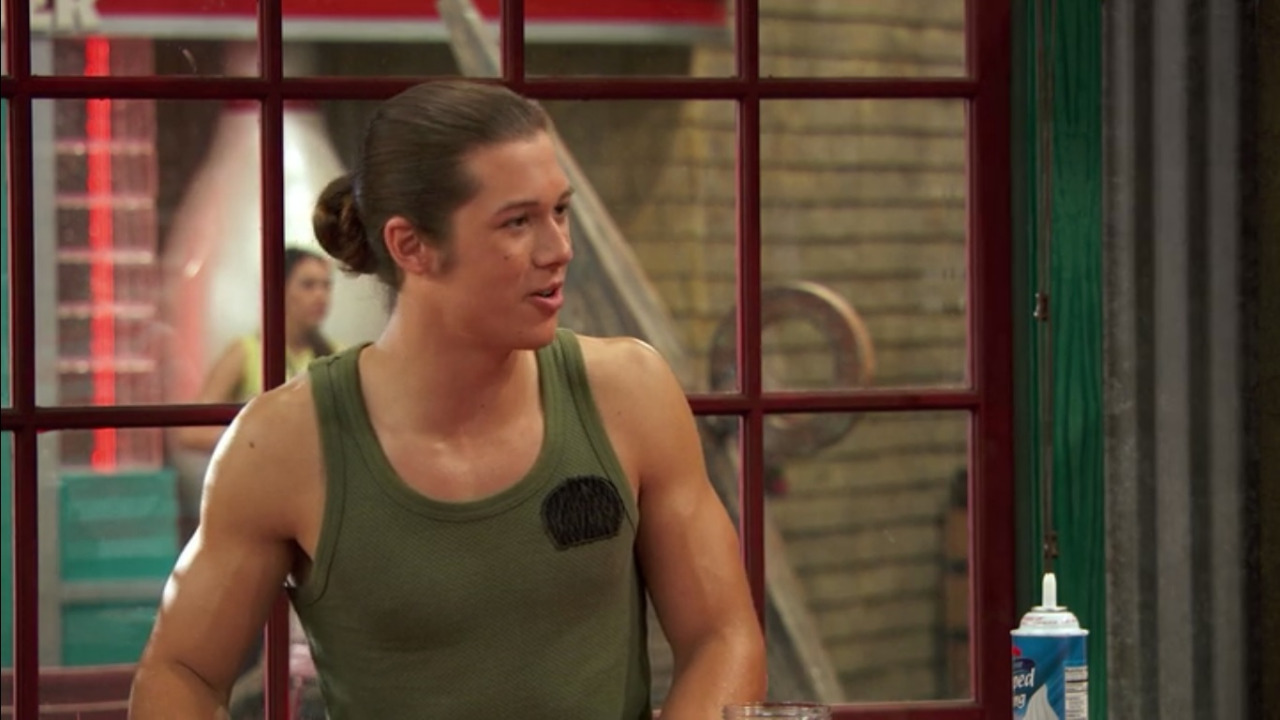 Leo Howard in Kickin' It