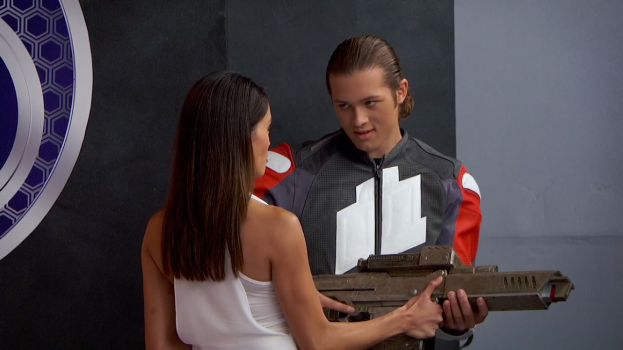 Leo Howard in Lab Rats