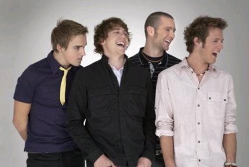 General photo of McFly