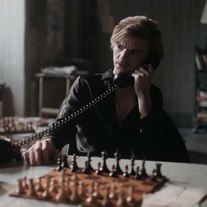 Thomas Sangster in The Queen's Gambit