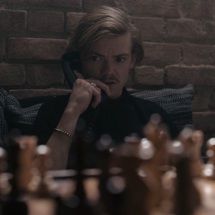 Thomas Sangster in The Queen's Gambit