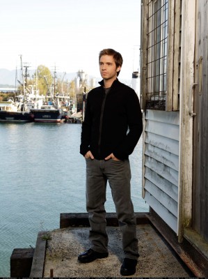 General photo of Aaron Stanford
