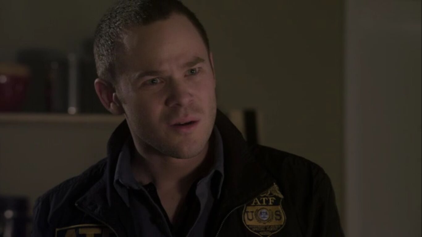 Aaron Ashmore in Warehouse 13, episode: The New Guy