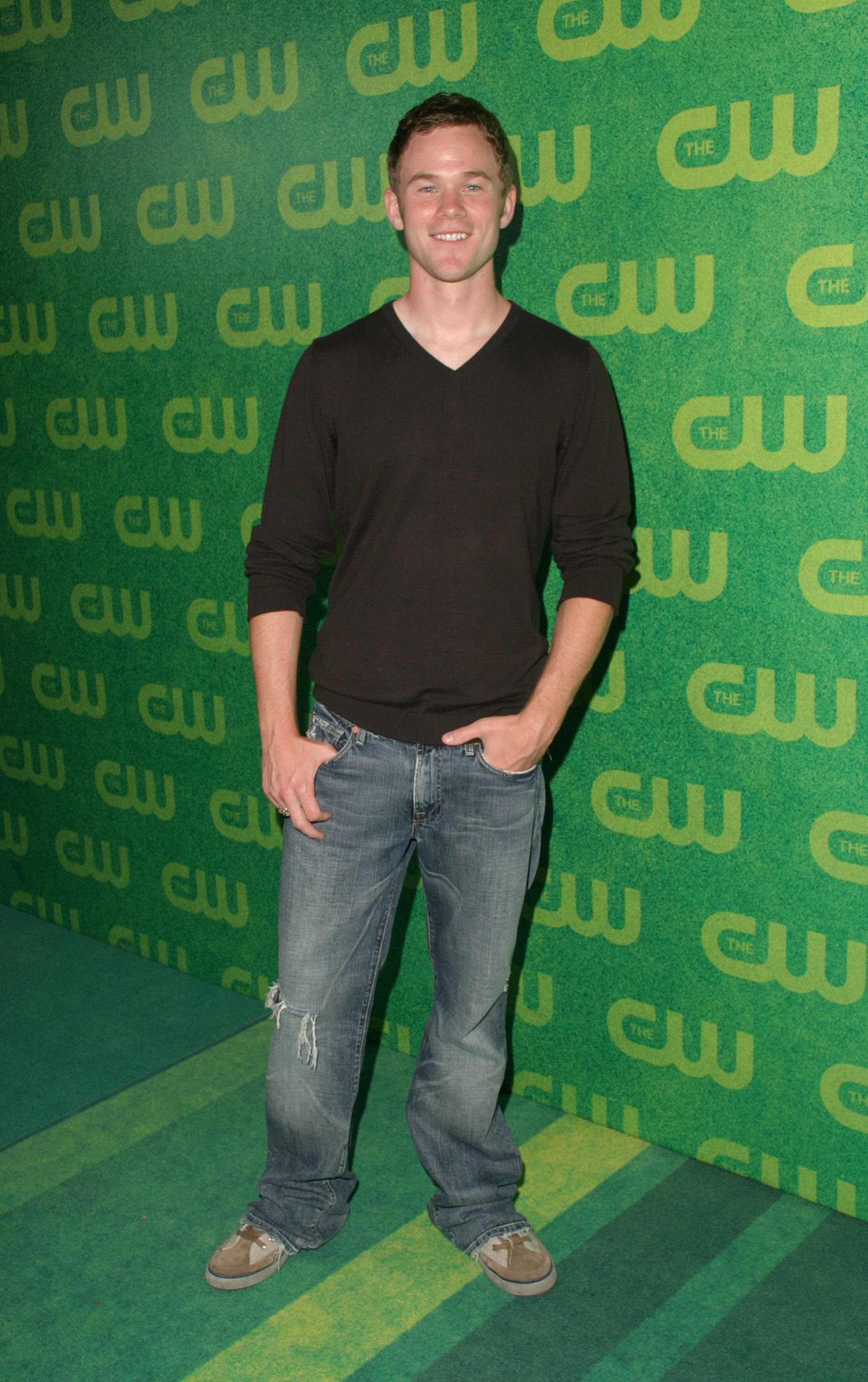 General photo of Aaron Ashmore