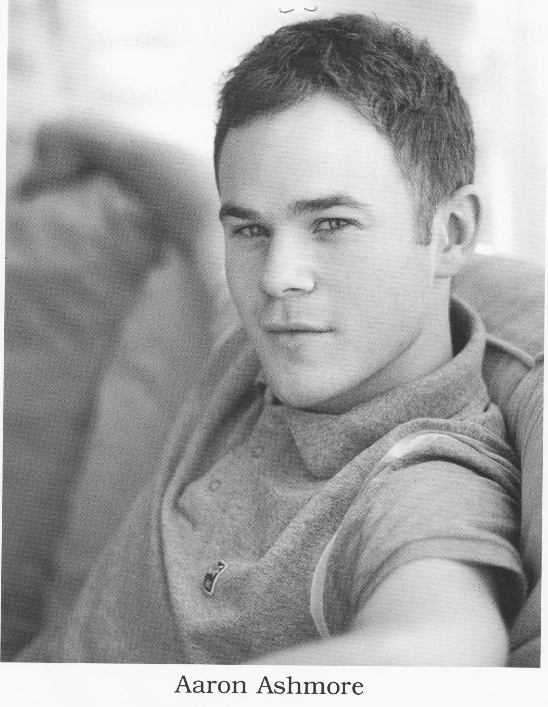 General photo of Aaron Ashmore