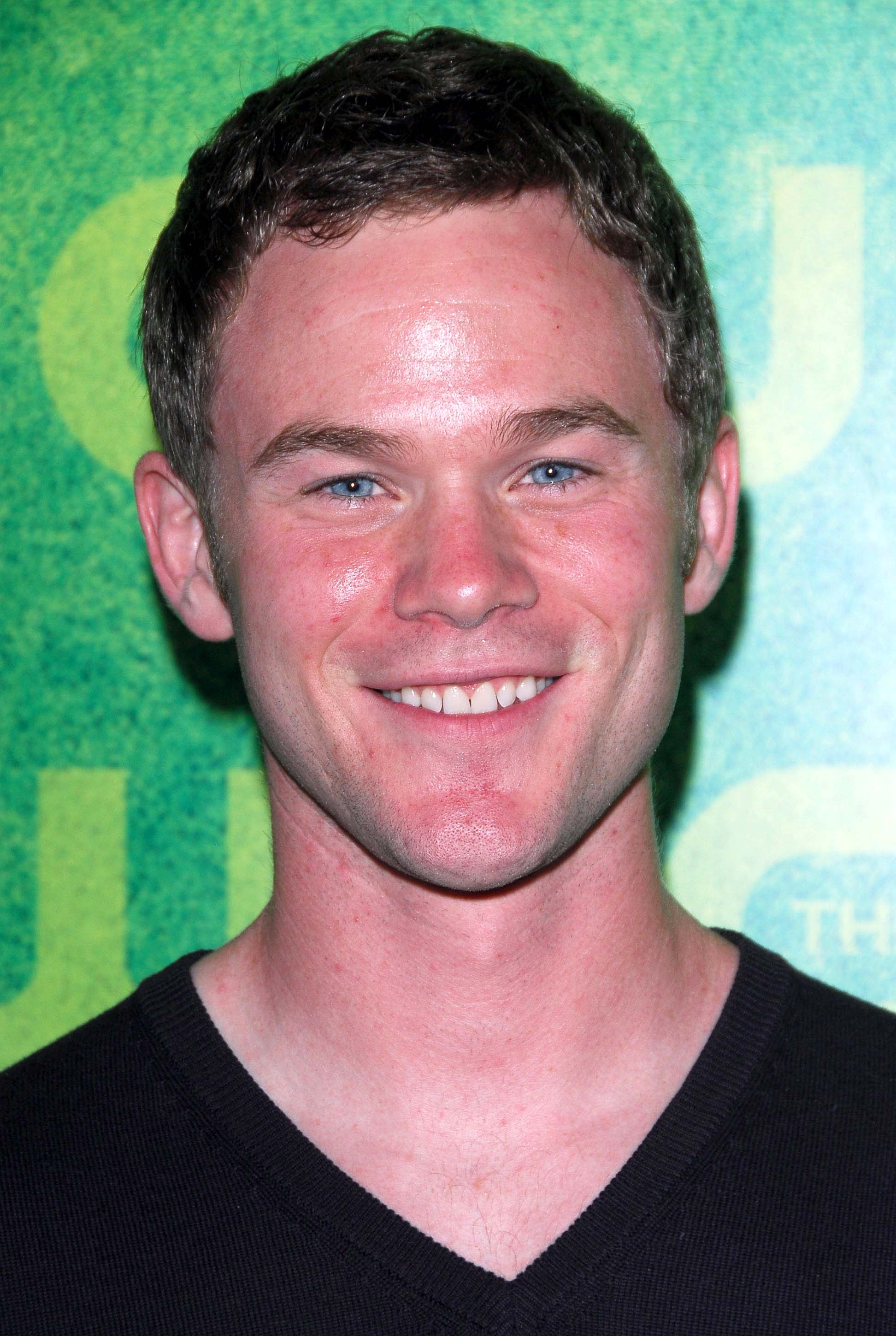 General photo of Aaron Ashmore