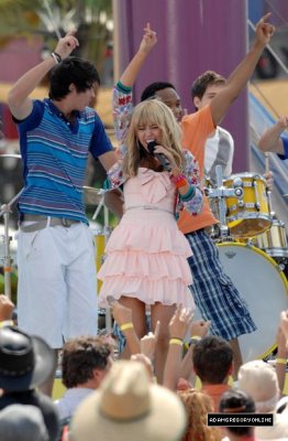 Adam Gregory in Hannah Montana: The Movie