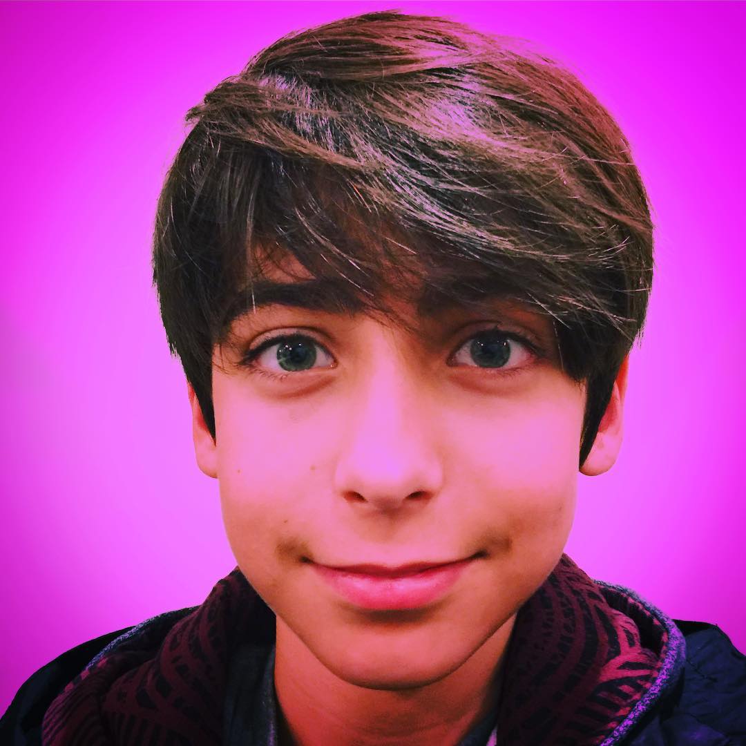 General photo of Aidan Gallagher