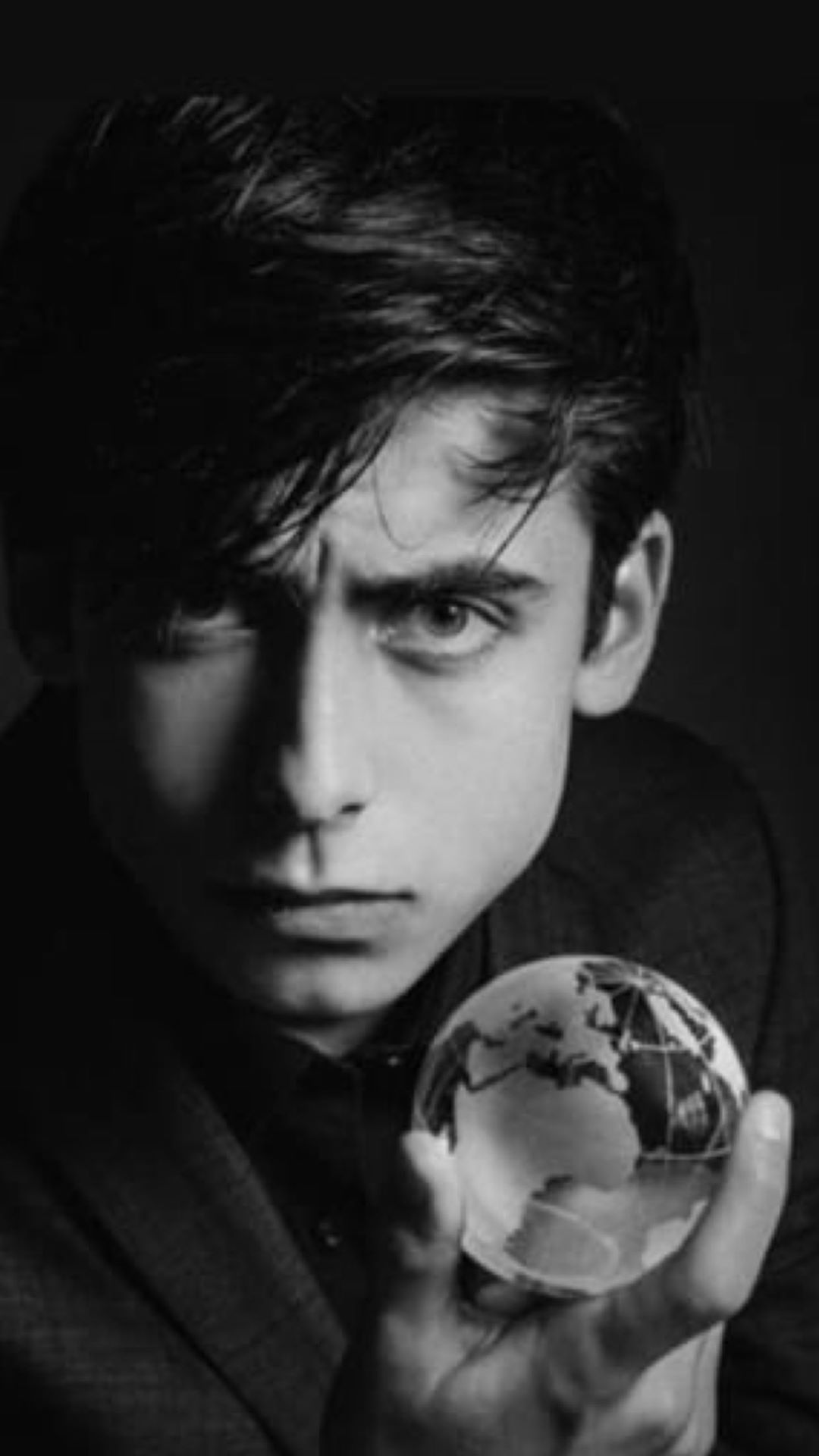 General photo of Aidan Gallagher