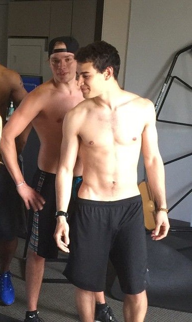 General photo of Alberto Rosende