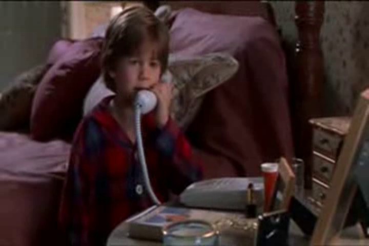 Alex D. Linz in Home Alone 3