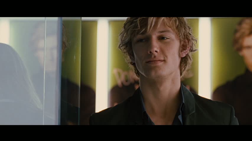 Alex Pettyfer in Beastly