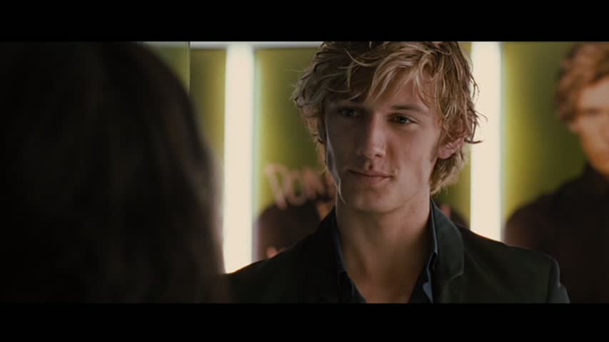 Alex Pettyfer in Beastly