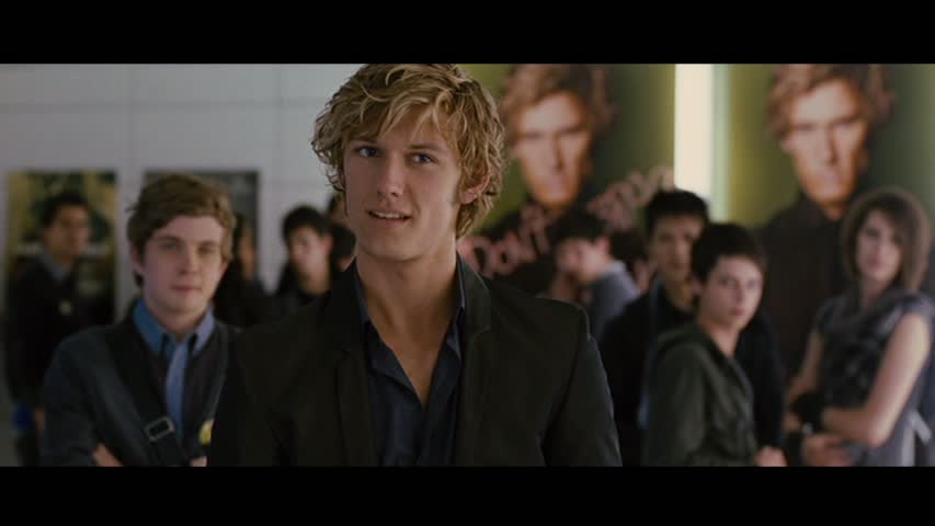 Alex Pettyfer in Beastly