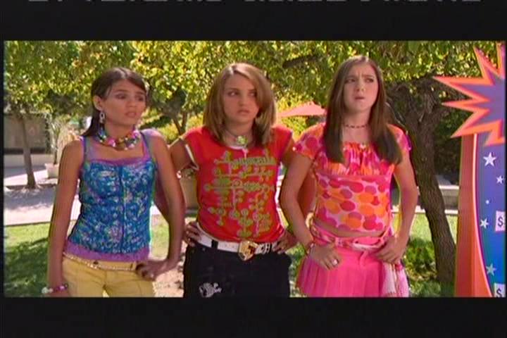 Alexa Nikolas in Zoey 101